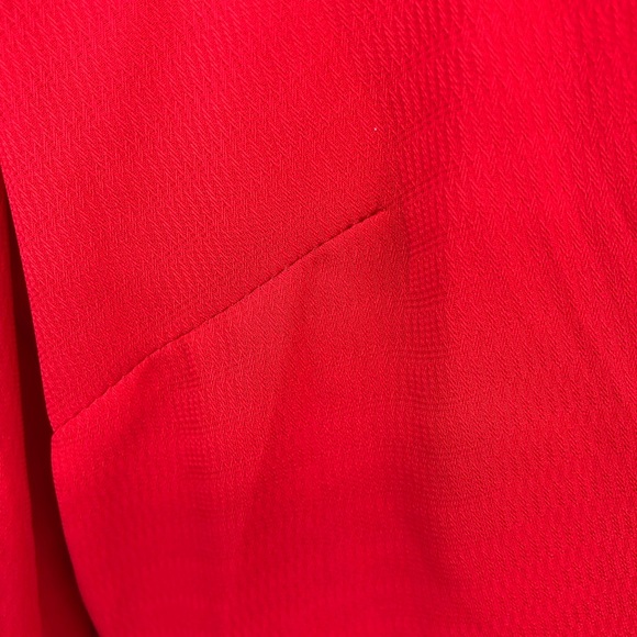 NWT I.N. San Franscisco Red Back Lace Top - Picture 9 of 16